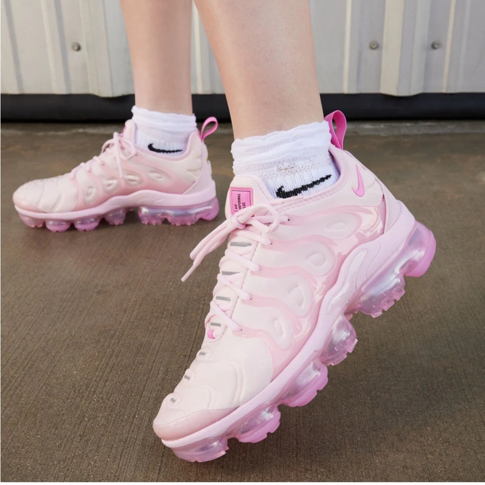 ✨ Nike Air VaporMax Plus Light Pink | BRAND NEW Excellent Condition ✨